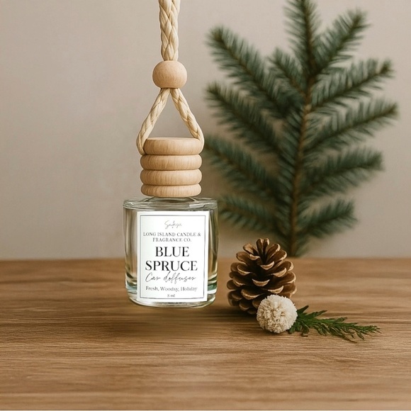 Blue Spruce Hanging Car Diffuser | Fresh Woodsy Holiday Scent New - Picture 2 of 7